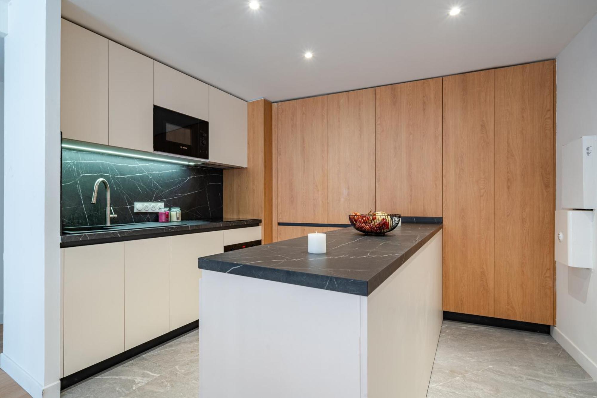 Near Old Town And Apartment Fully Renovated 니스 외부 사진