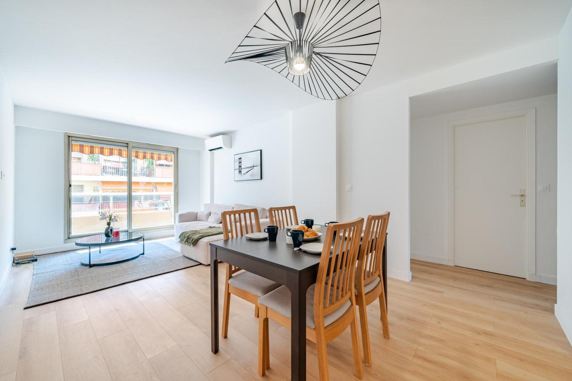 Near Old Town And Apartment Fully Renovated 니스 외부 사진