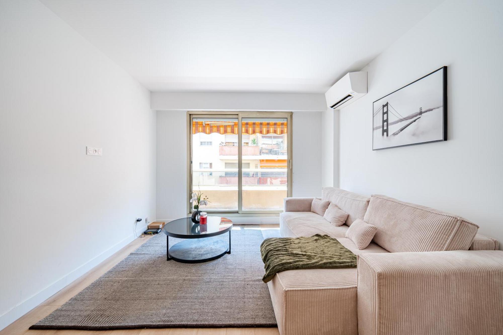Near Old Town And Apartment Fully Renovated 니스 외부 사진