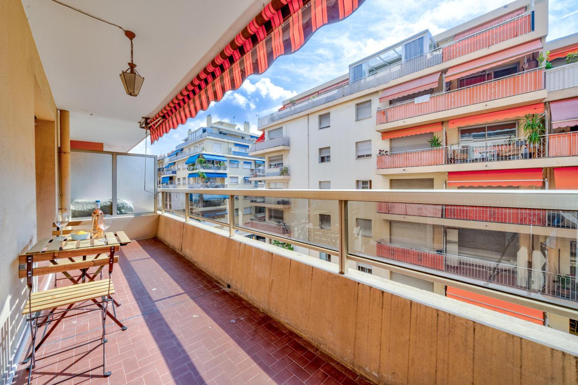 Near Old Town And Apartment Fully Renovated 니스 외부 사진